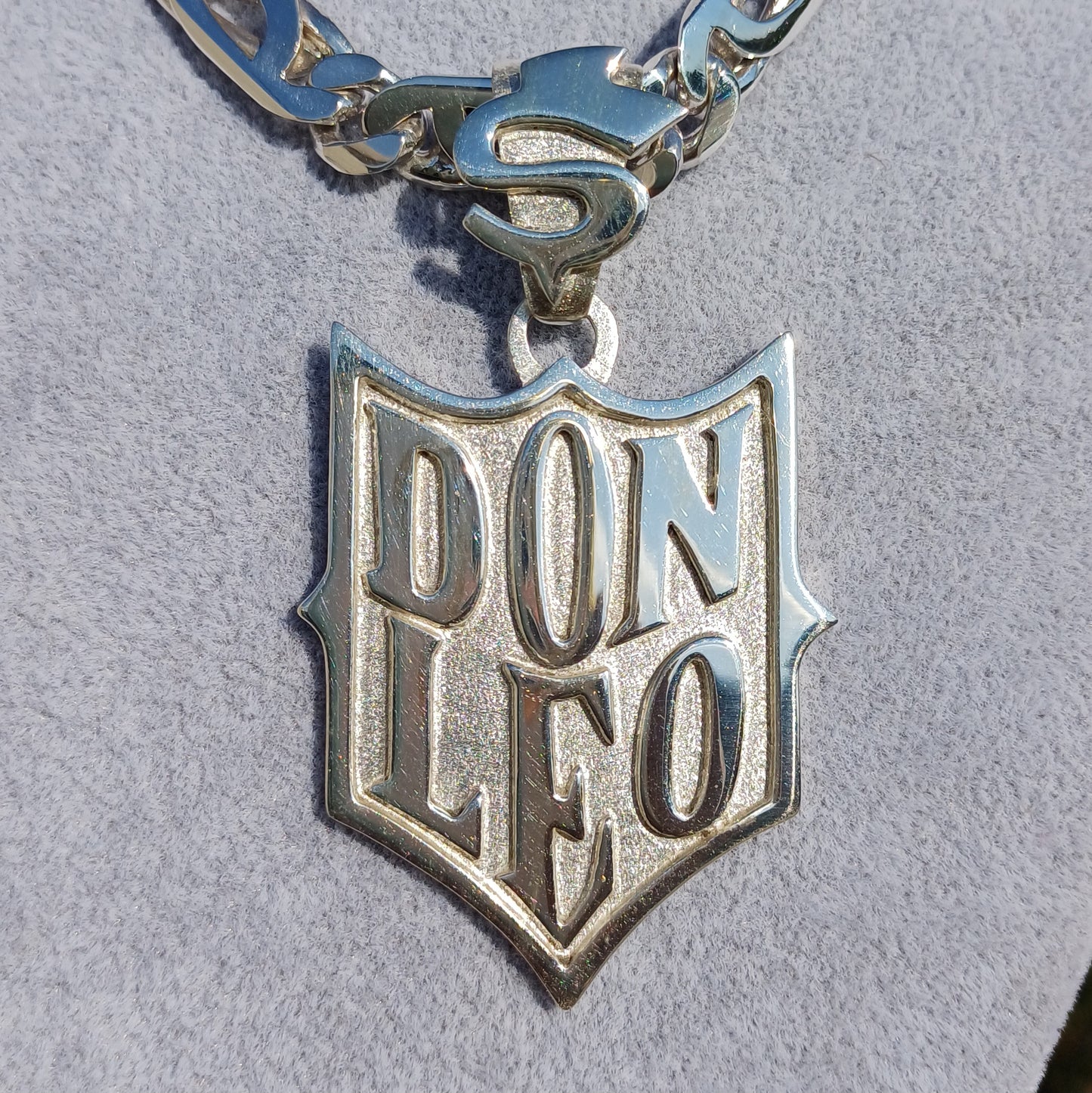 "Don Leo"