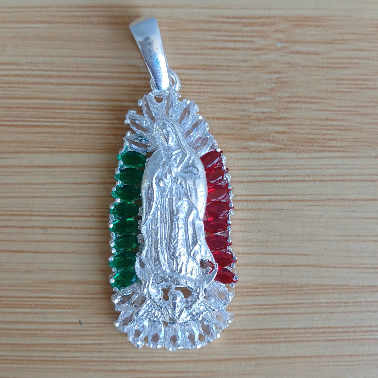 Virgen de Guadalupe tri color