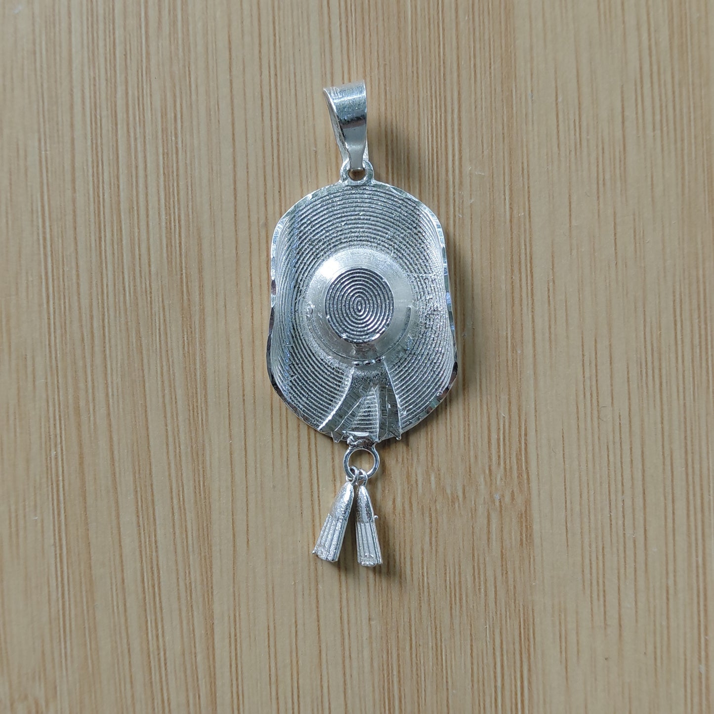 Pendant of Sombrero Calentano